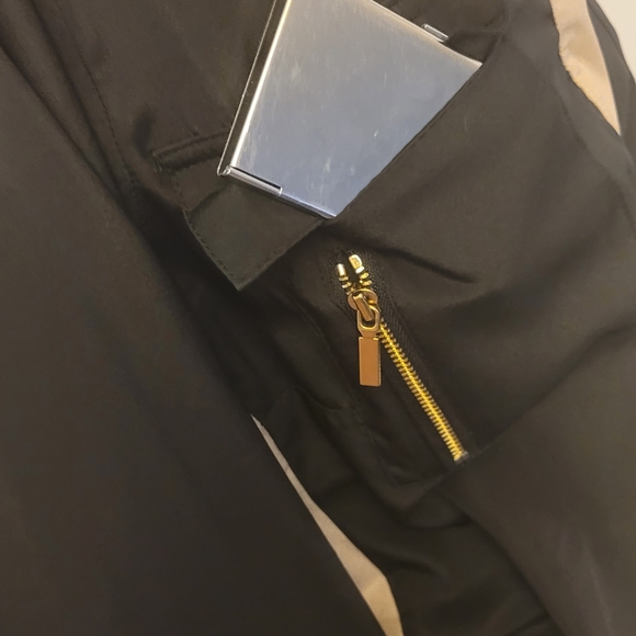 Blouse - Picture 6 of 8